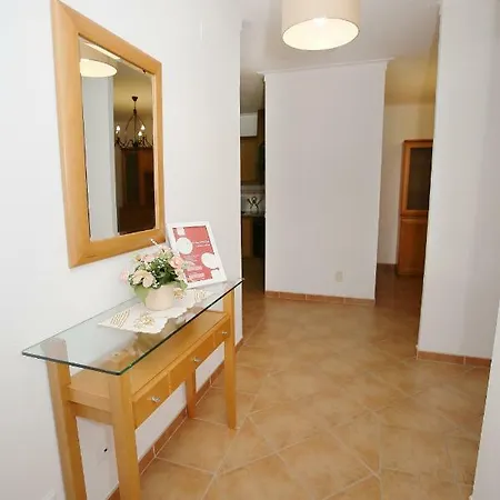 Apartamento T1 Sesmarias *